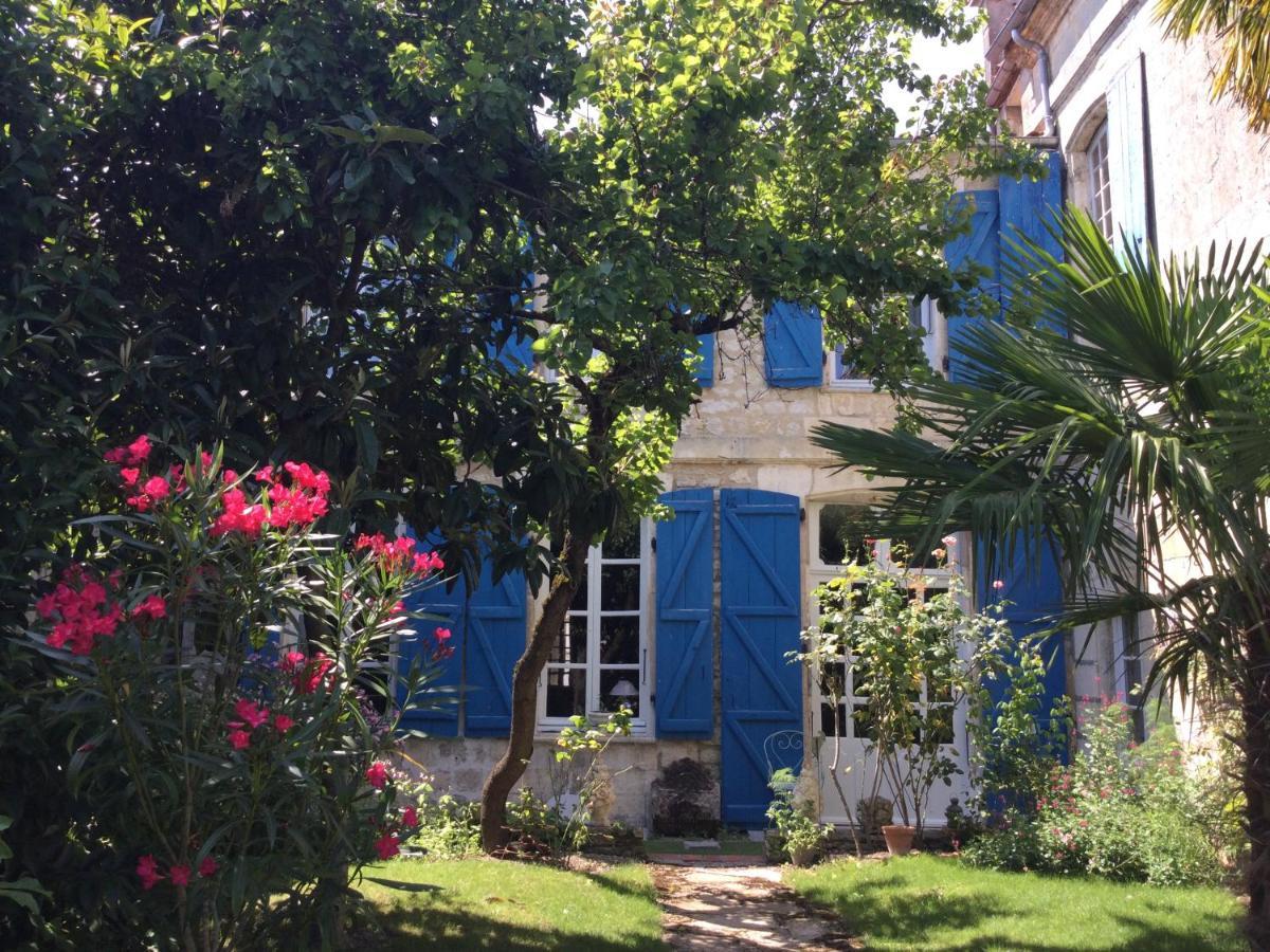 L'Orangerie Du General Bed & Breakfast Saint-Jean-d'Angely Exterior photo